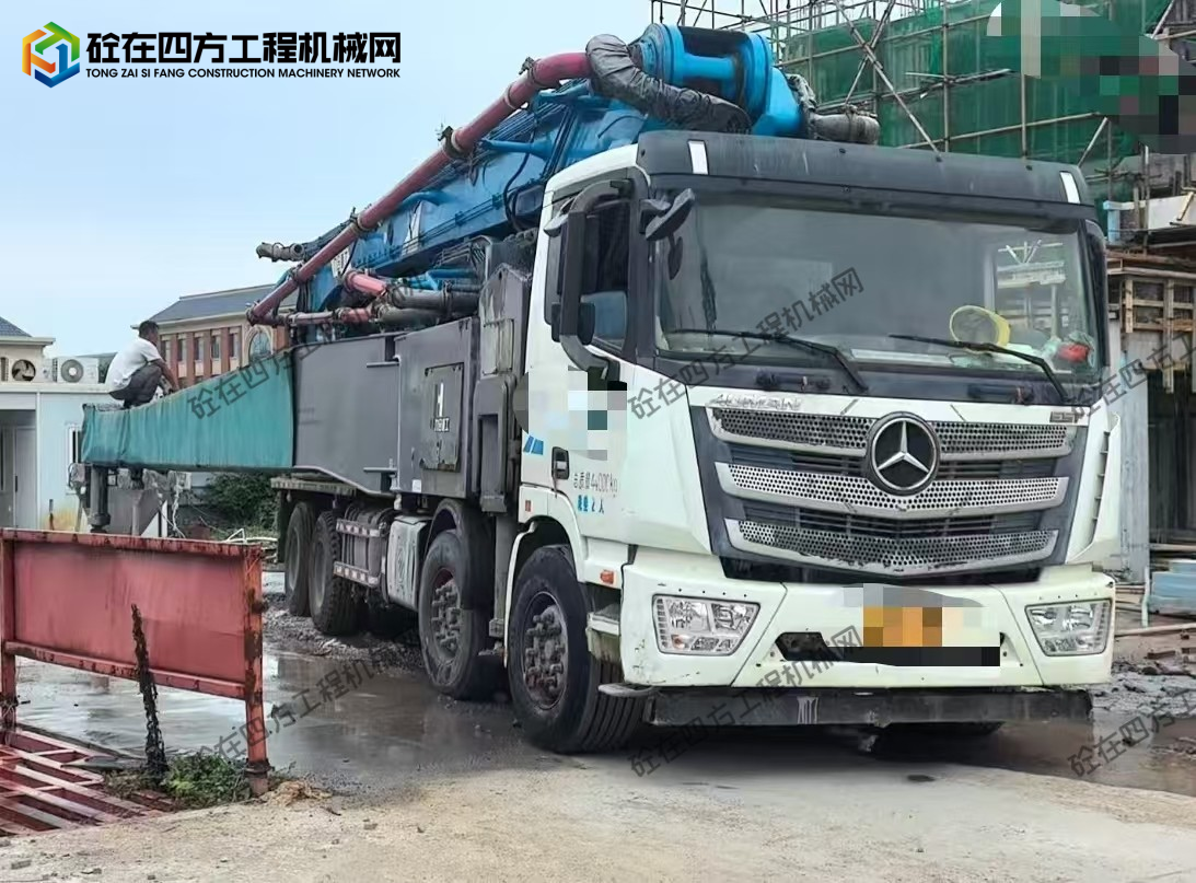https://images.tongzsf.com/tong/truck_machine/20250919/168cca8ee0dfe2.jpg
