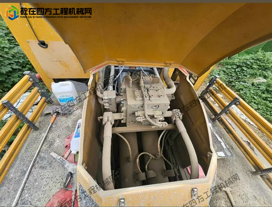 https://images.tongzsf.com/tong/truck_machine/20250922/168d0b03c3b26b.jpg