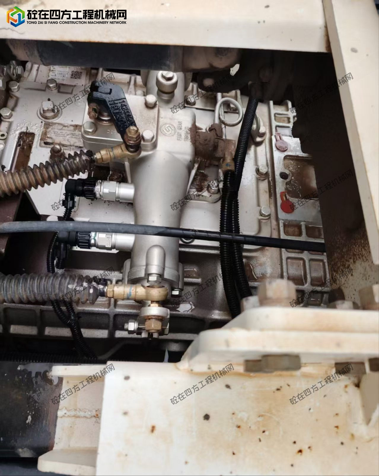 https://images.tongzsf.com/tong/truck_machine/20250922/168d0b8247f766.jpg