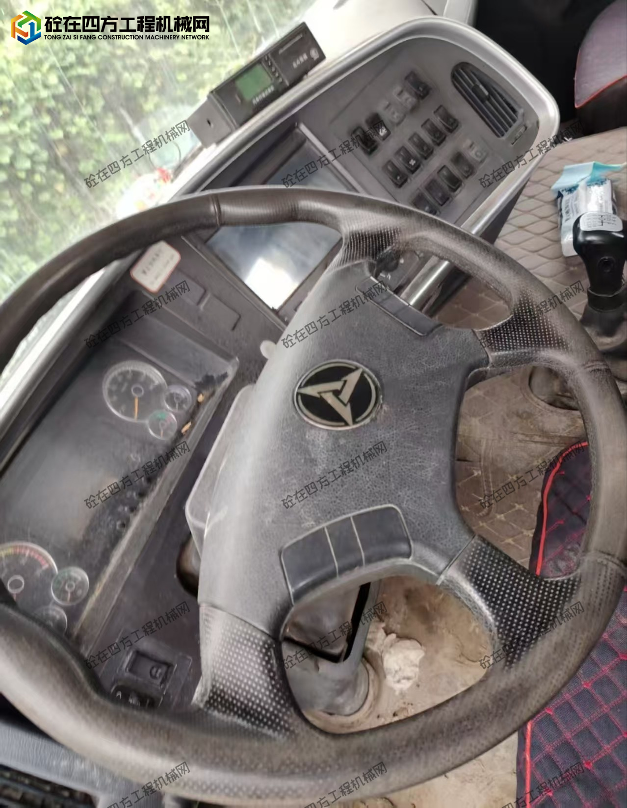 https://images.tongzsf.com/tong/truck_machine/20250922/168d0b835cacfe.jpg