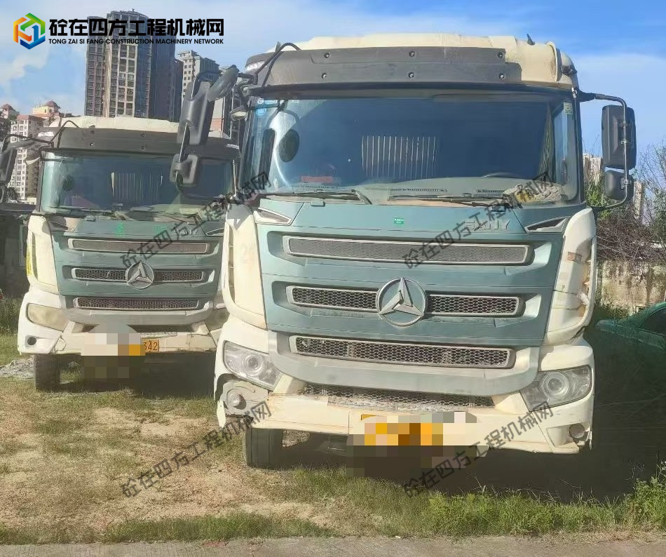 https://images.tongzsf.com/tong/truck_machine/20250923/168d1f6cdab1e3.jpg