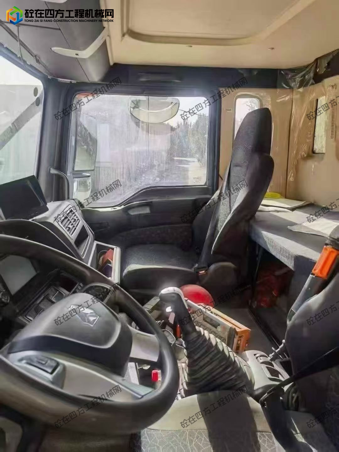 https://images.tongzsf.com/tong/truck_machine/20250923/168d20bfe1be8d.jpg