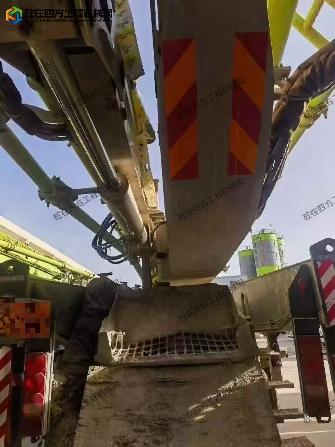 https://images.tongzsf.com/tong/truck_machine/20250923/168d20c04e13dc.jpg