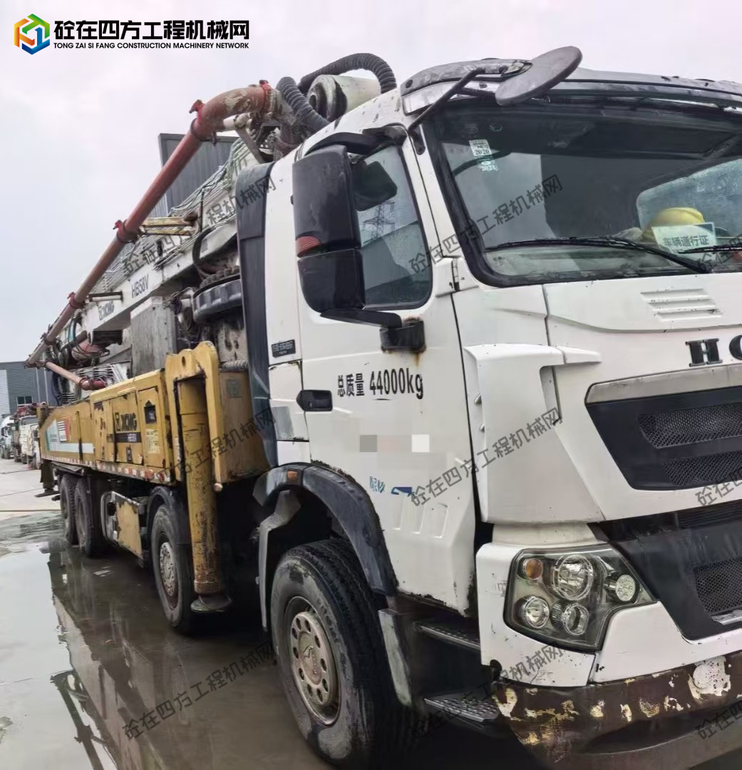 https://images.tongzsf.com/tong/truck_machine/20250924/168d3db9e1dcb9.jpg