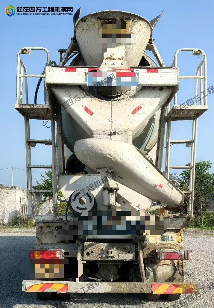 https://images.tongzsf.com/tong/truck_machine/20250924/168d3ef52bbc5d.jpg