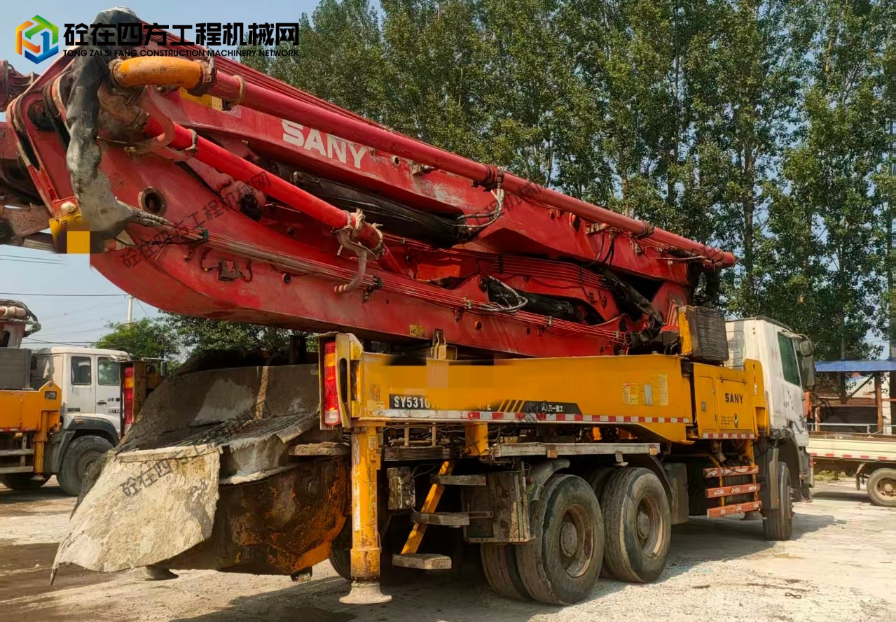 https://images.tongzsf.com/tong/truck_machine/20250925/168d4e6162cb23.jpg