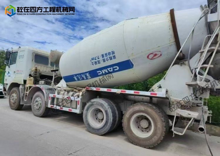https://images.tongzsf.com/tong/truck_machine/20250925/168d4e7d78eddb.jpg