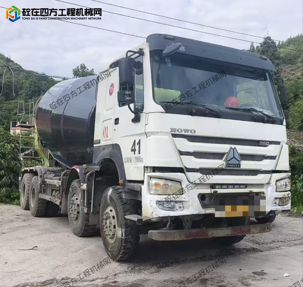 https://images.tongzsf.com/tong/truck_machine/20250926/168d60cbc593ea.jpg