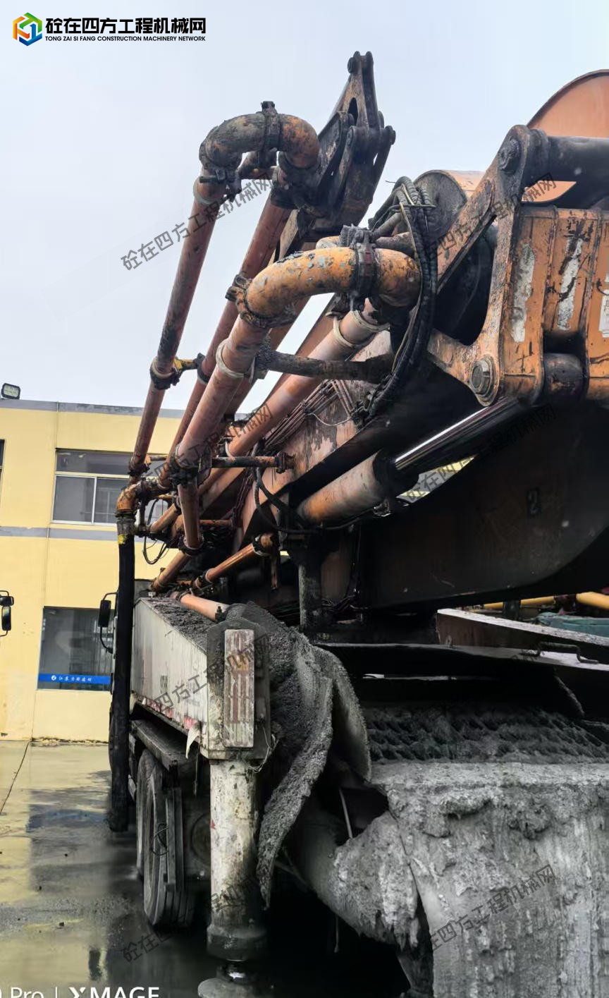 https://images.tongzsf.com/tong/truck_machine/20250926/168d62f9ebed7e.jpg