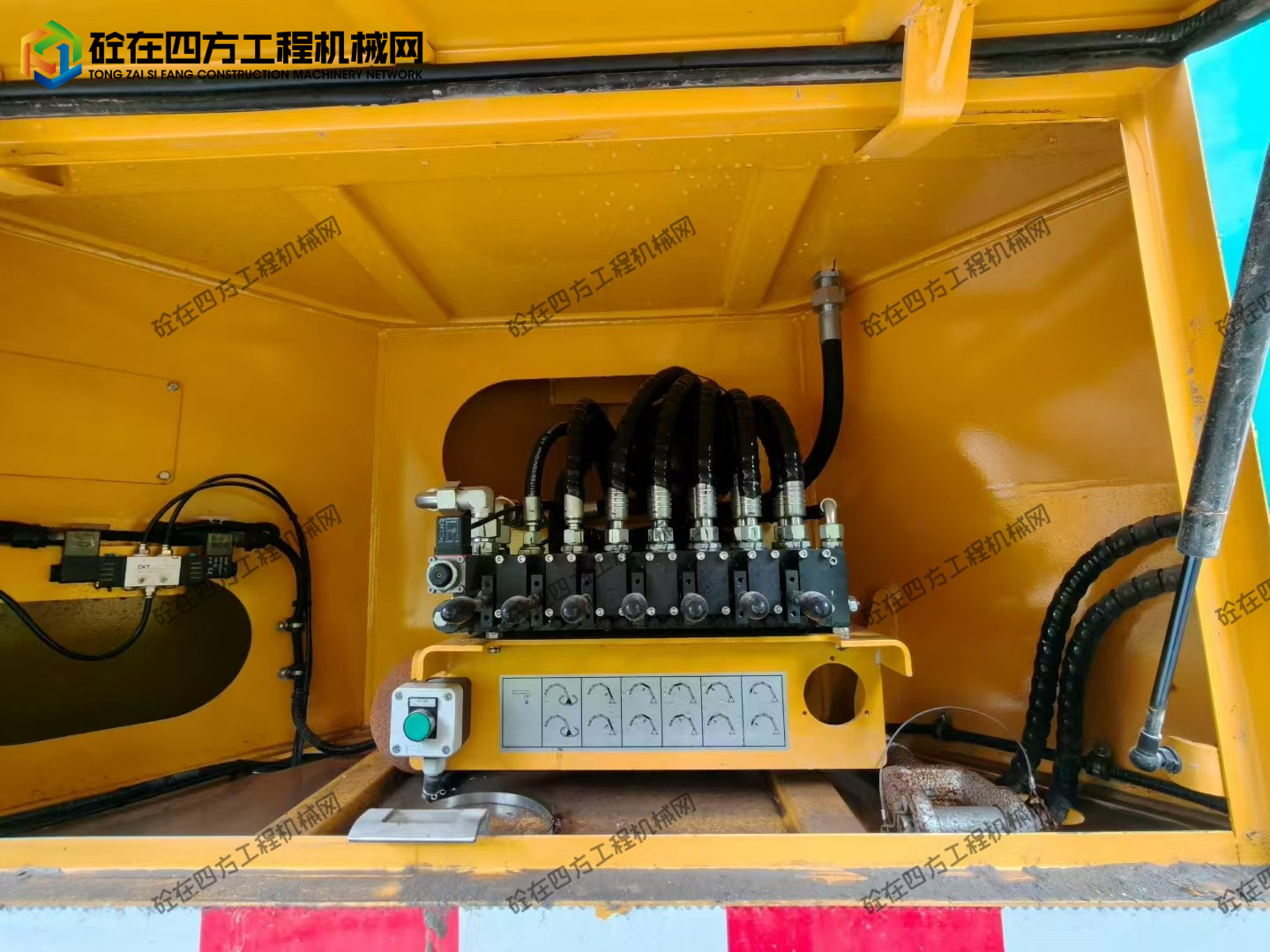 https://images.tongzsf.com/tong/truck_machine/20250928/168d88c920d412.jpg