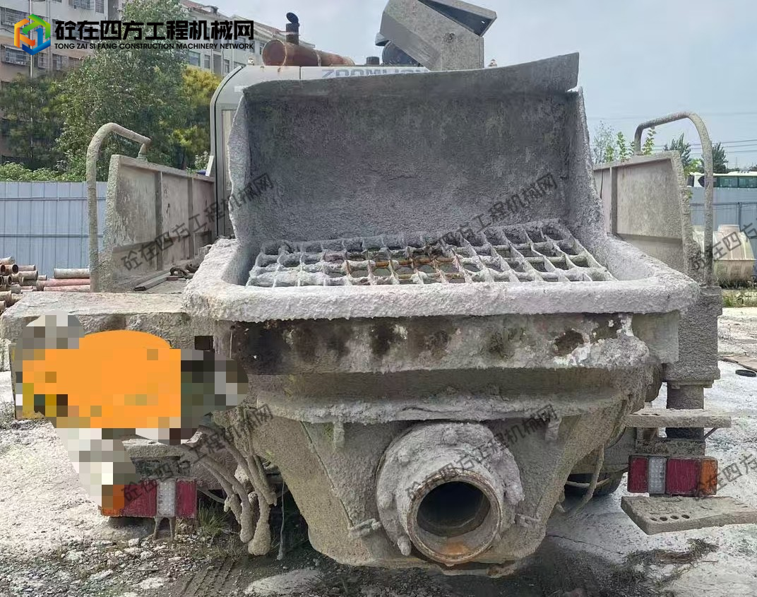 https://images.tongzsf.com/tong/truck_machine/20250928/168d89f7e944d2.jpg