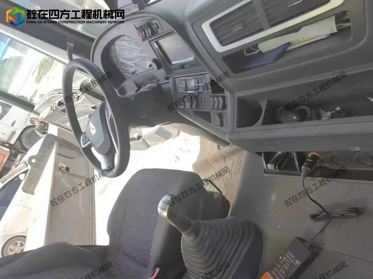 https://images.tongzsf.com/tong/truck_machine/20250928/168d8afaf01a66.jpg