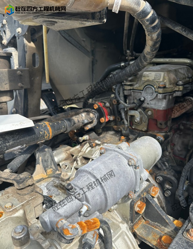 https://images.tongzsf.com/tong/truck_machine/20250929/168da26219d29a.png