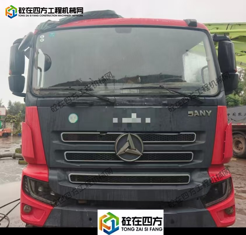 https://images.tongzsf.com/tong/truck_machine/20250929/168da284b1bc7b.jpg