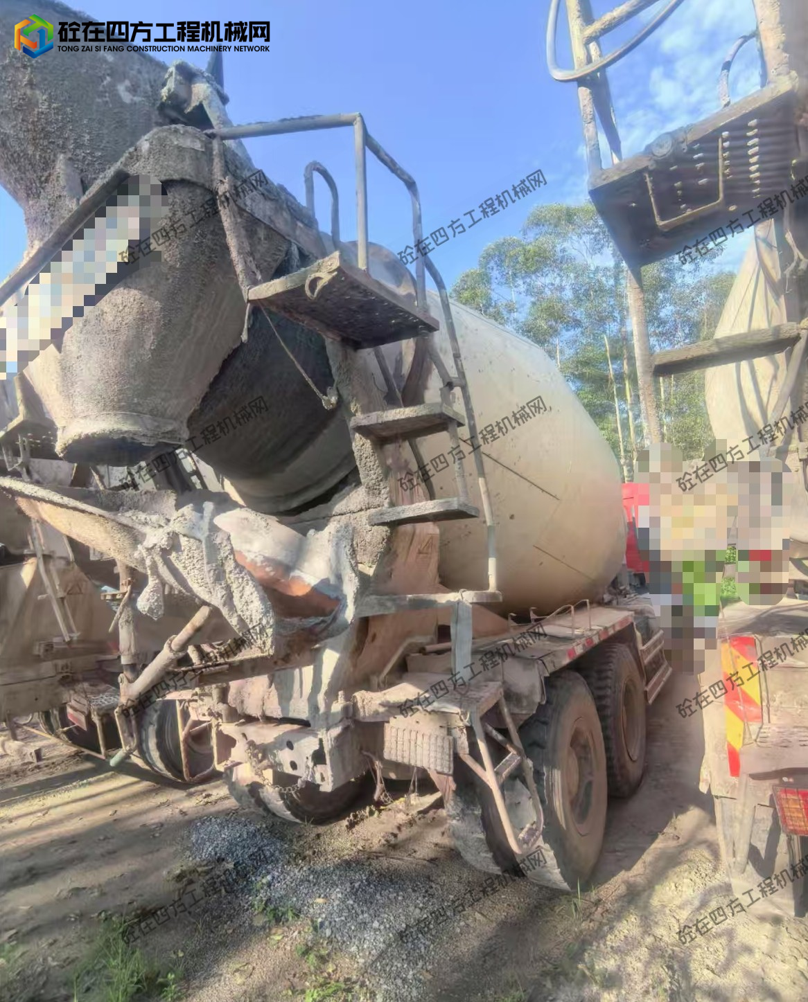 https://images.tongzsf.com/tong/truck_machine/20250929/168da2f74bd3d7.jpg
