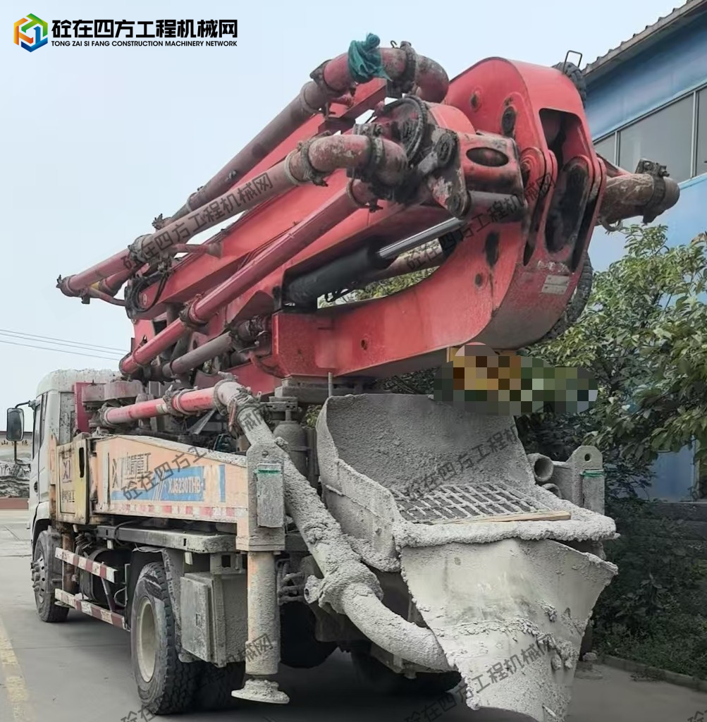 https://images.tongzsf.com/tong/truck_machine/20250929/168da391815834.jpg