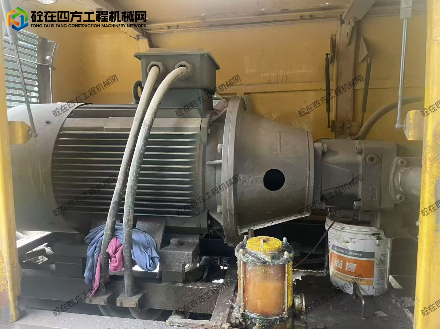 https://images.tongzsf.com/tong/truck_machine/20250929/168da3ae76d2e9.jpg