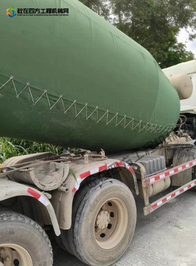 https://images.tongzsf.com/tong/truck_machine/20250929/168da49b20e9a9.png