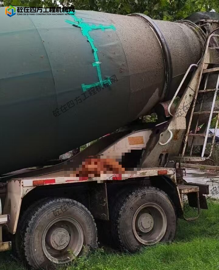https://images.tongzsf.com/tong/truck_machine/20250929/168da4db344002.jpg