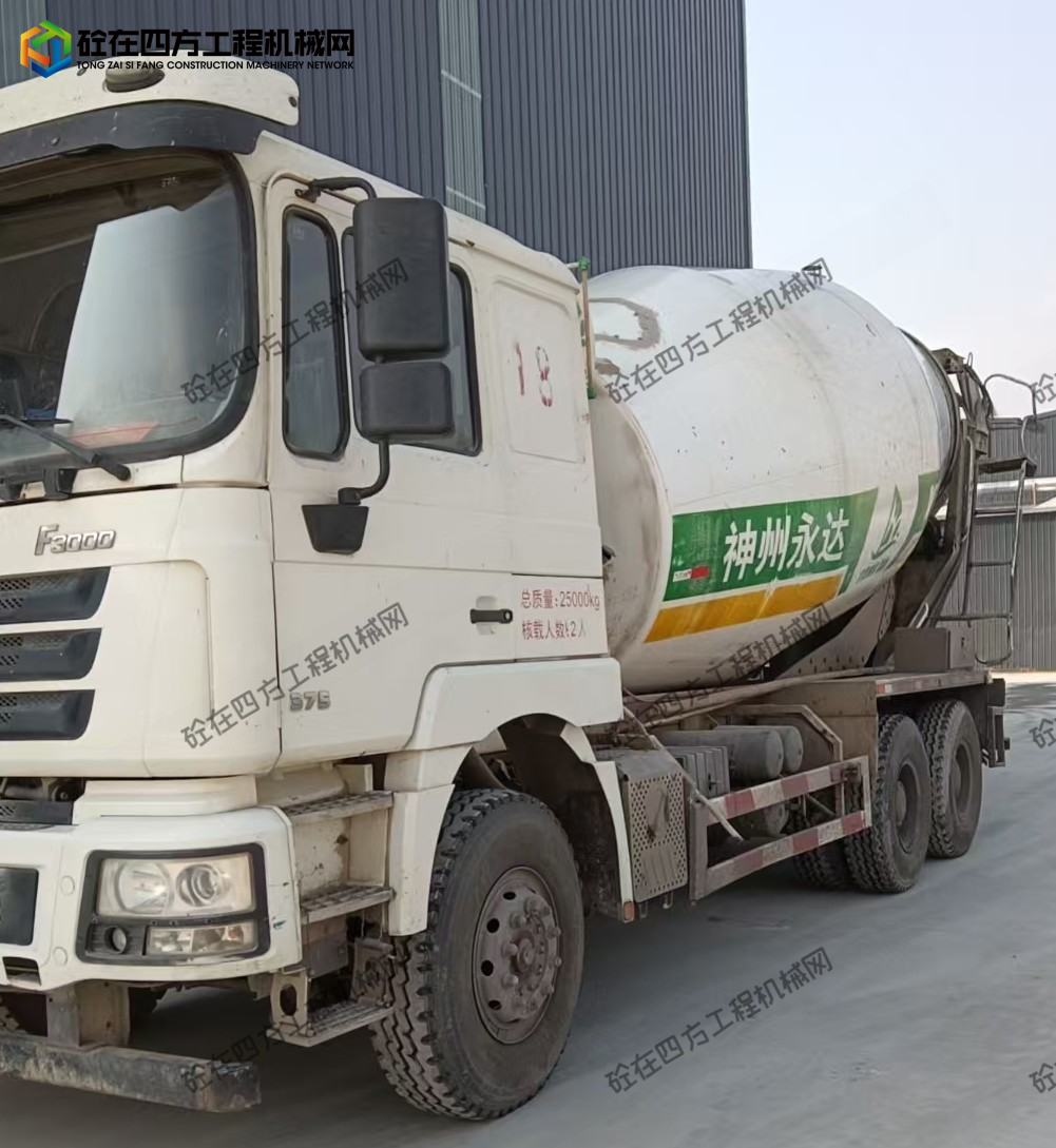 https://images.tongzsf.com/tong/truck_machine/20250929/168daa375ef2dd.jpg
