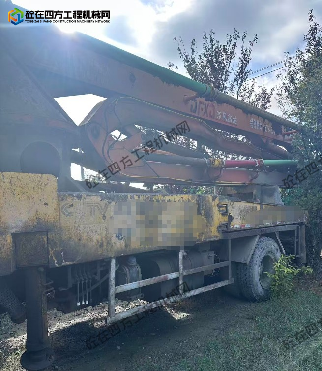 https://images.tongzsf.com/tong/truck_machine/20250930/168db2af45da32.png