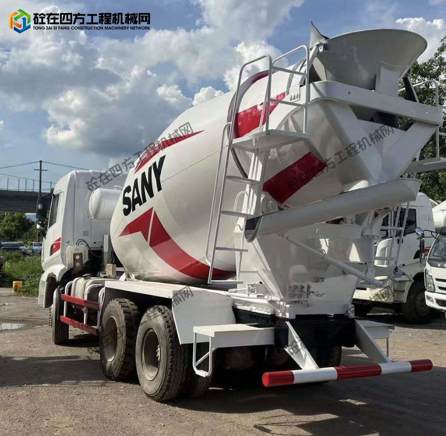 https://images.tongzsf.com/tong/truck_machine/20250930/168db42a8a0ac5.png