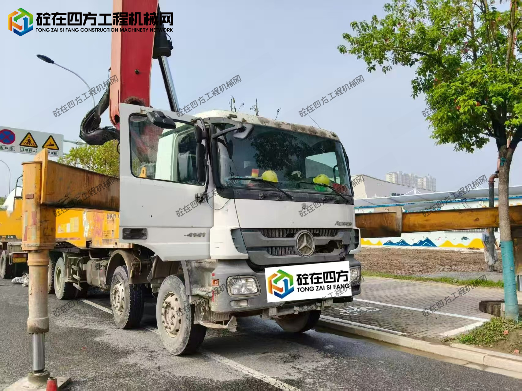 https://images.tongzsf.com/tong/truck_machine/20250930/168db813d86a11.jpg