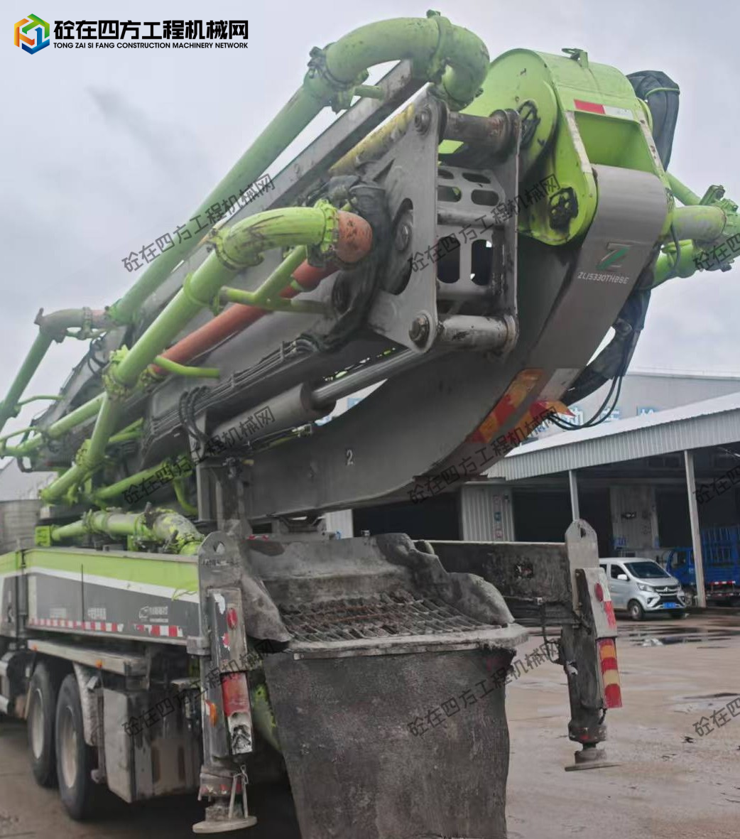 https://images.tongzsf.com/tong/truck_machine/20251002/168dde9d5bc413.jpg