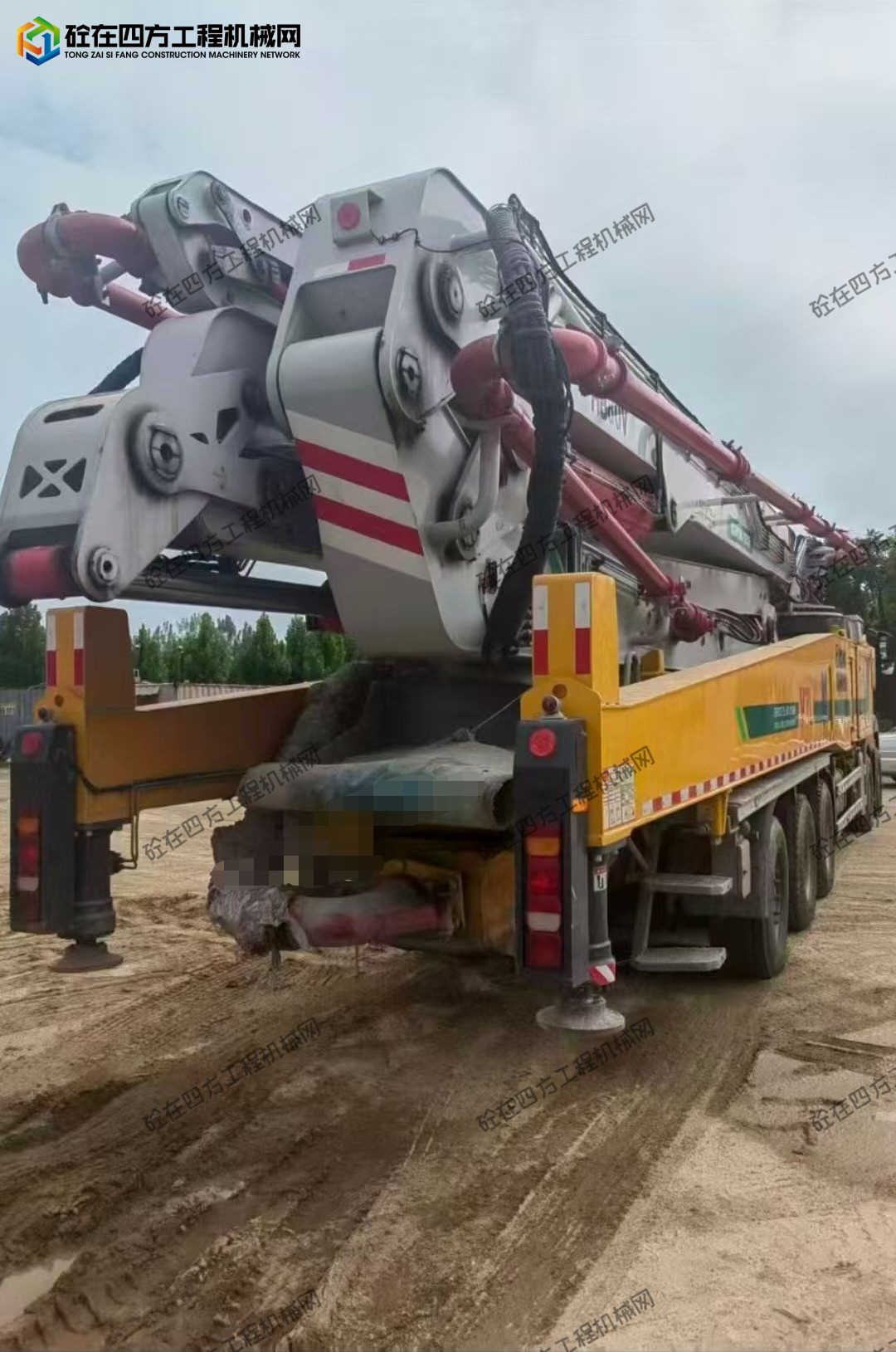 https://images.tongzsf.com/tong/truck_machine/20251004/168e089e39ee15.jpg