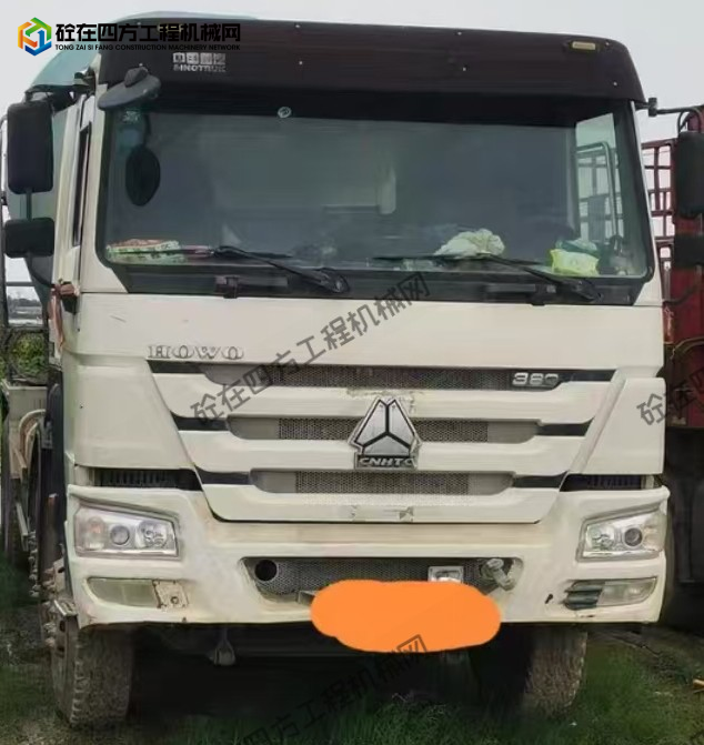 https://images.tongzsf.com/tong/truck_machine/20251007/168e46c49c4983.jpg