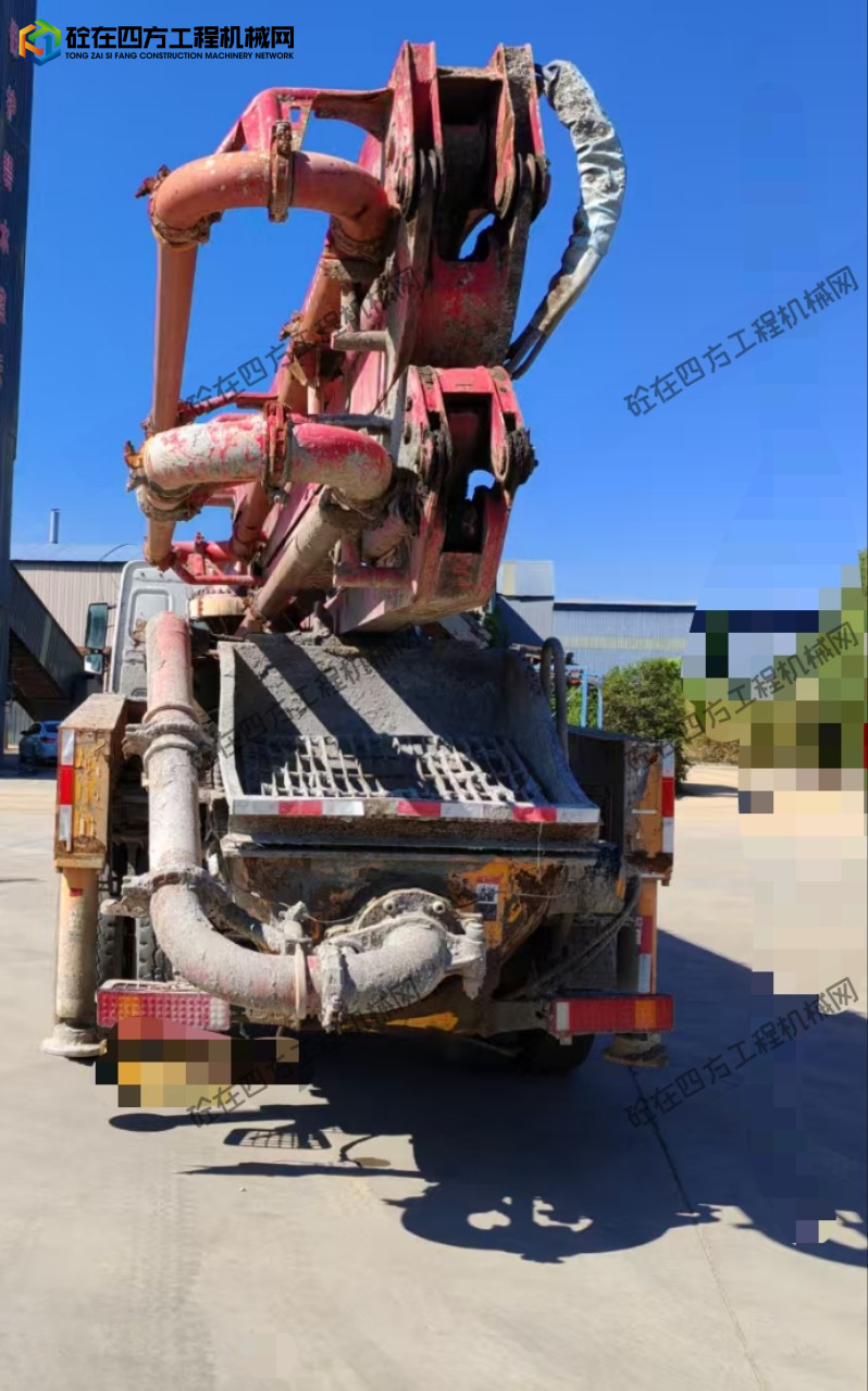 https://images.tongzsf.com/tong/truck_machine/20251007/168e4970926aa9.jpg