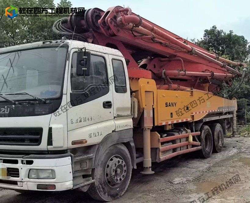 https://images.tongzsf.com/tong/truck_machine/20251007/168e4ca64e2b1a.png