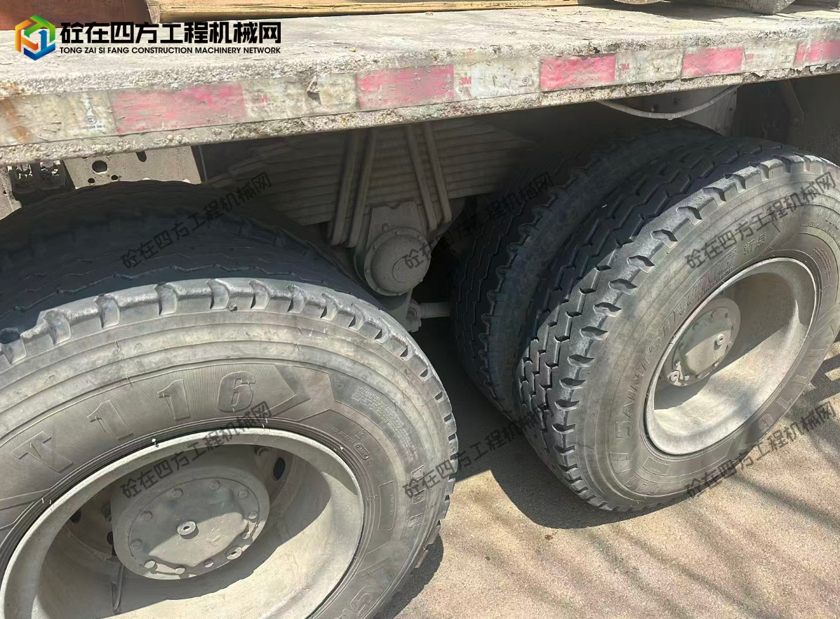 https://images.tongzsf.com/tong/truck_machine/20251007/168e4d6b10b4c8.png