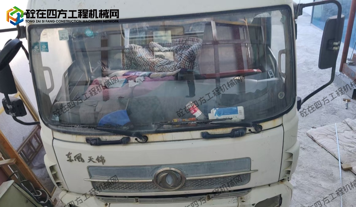 https://images.tongzsf.com/tong/truck_machine/20251007/168e4e1cc5c841.png