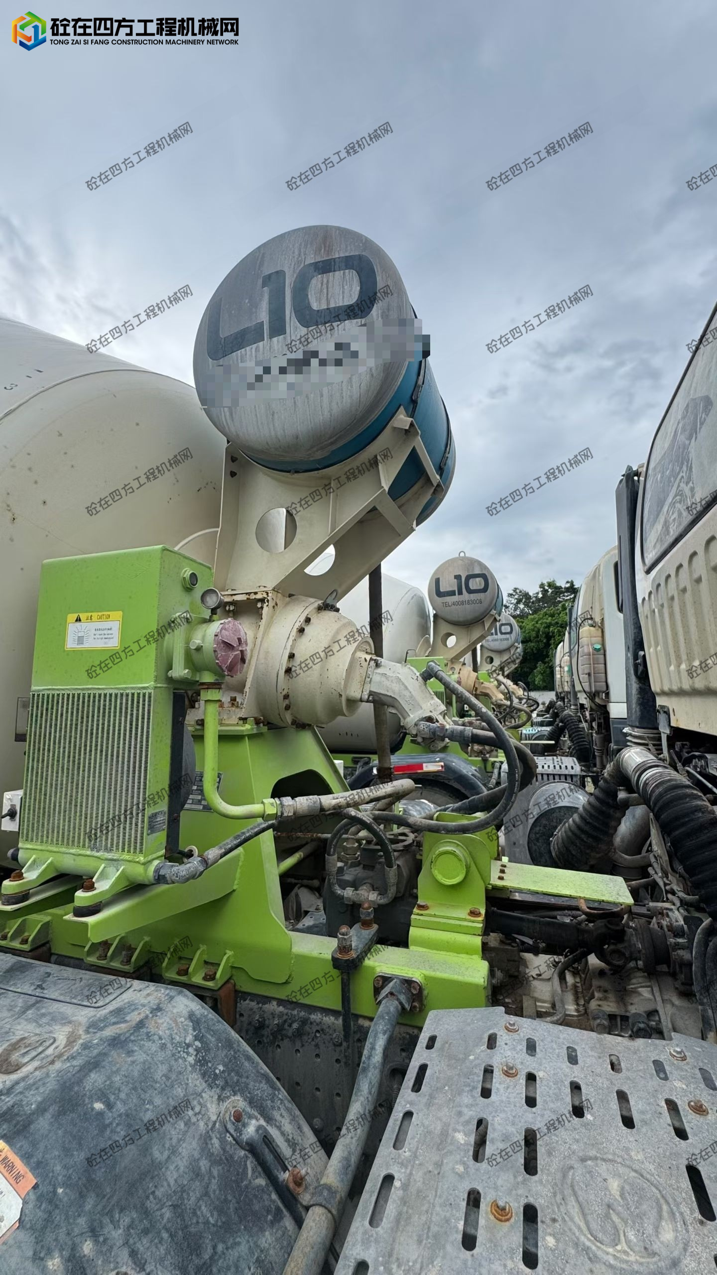 https://images.tongzsf.com/tong/truck_machine/20251008/168e5b3fd5bd94.jpg