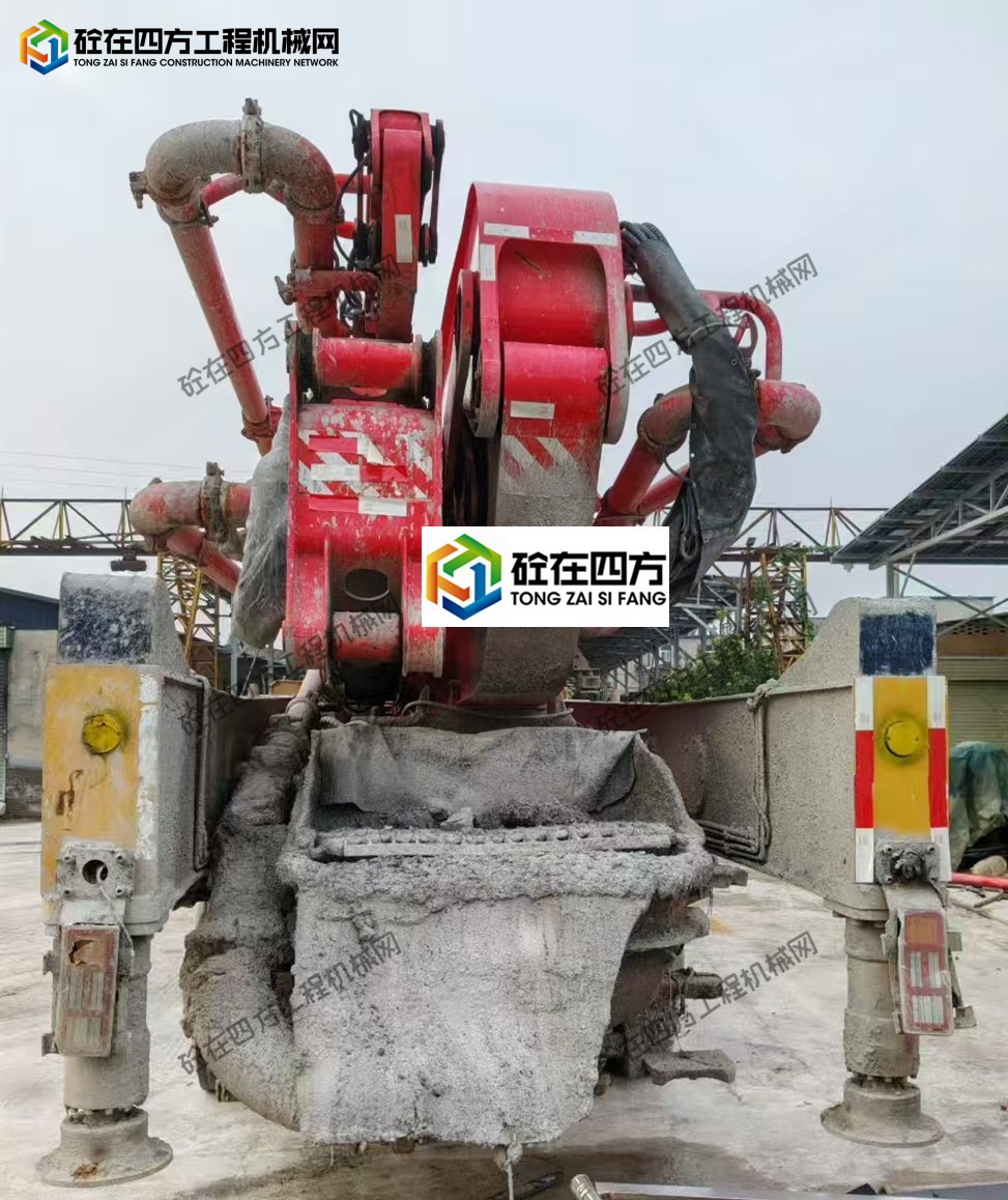 https://images.tongzsf.com/tong/truck_machine/20251009/168e7092a6bb83.jpg