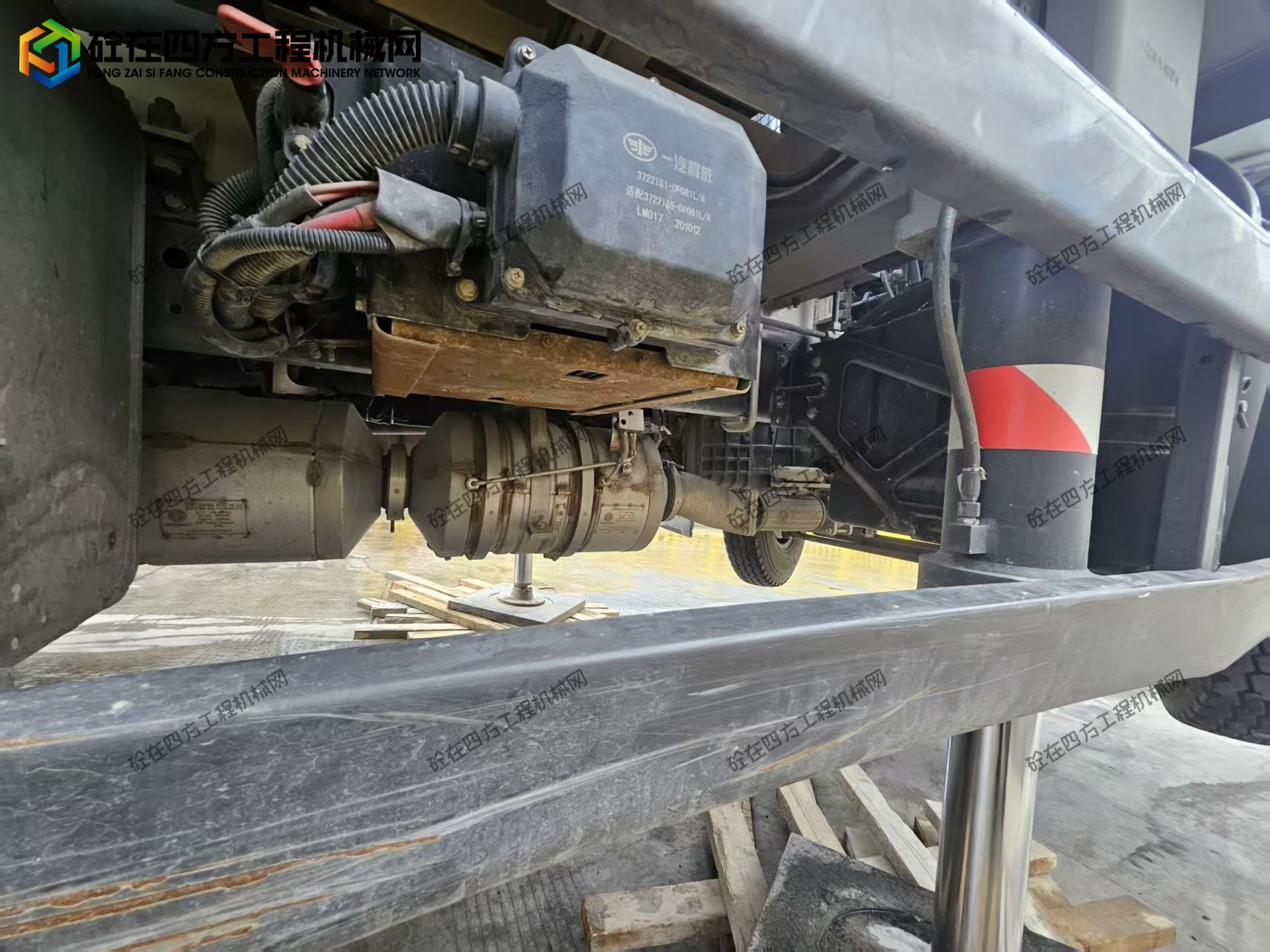 https://images.tongzsf.com/tong/truck_machine/20251009/168e727211ca17.jpg