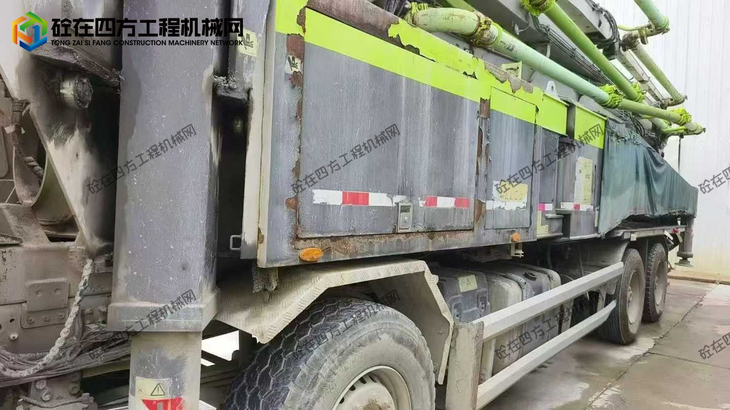 https://images.tongzsf.com/tong/truck_machine/20251009/168e7bb62b63f2.jpg