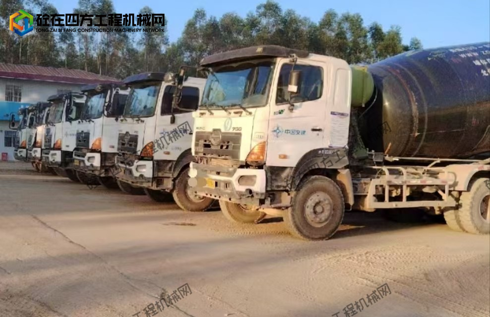 https://images.tongzsf.com/tong/truck_machine/20251010/168e858ab0d1b0.jpg