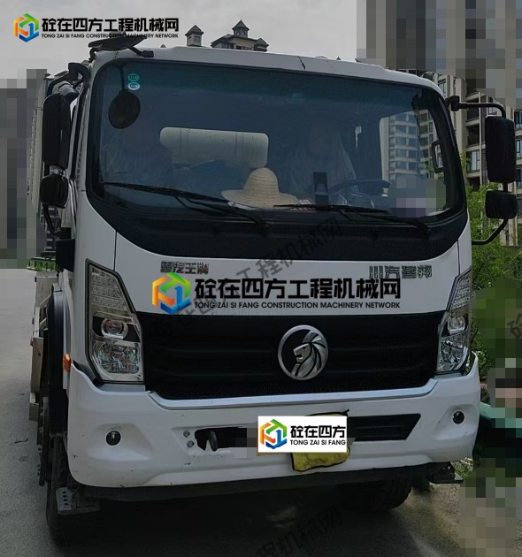 https://images.tongzsf.com/tong/truck_machine/20251010/168e8ad30063e4.png