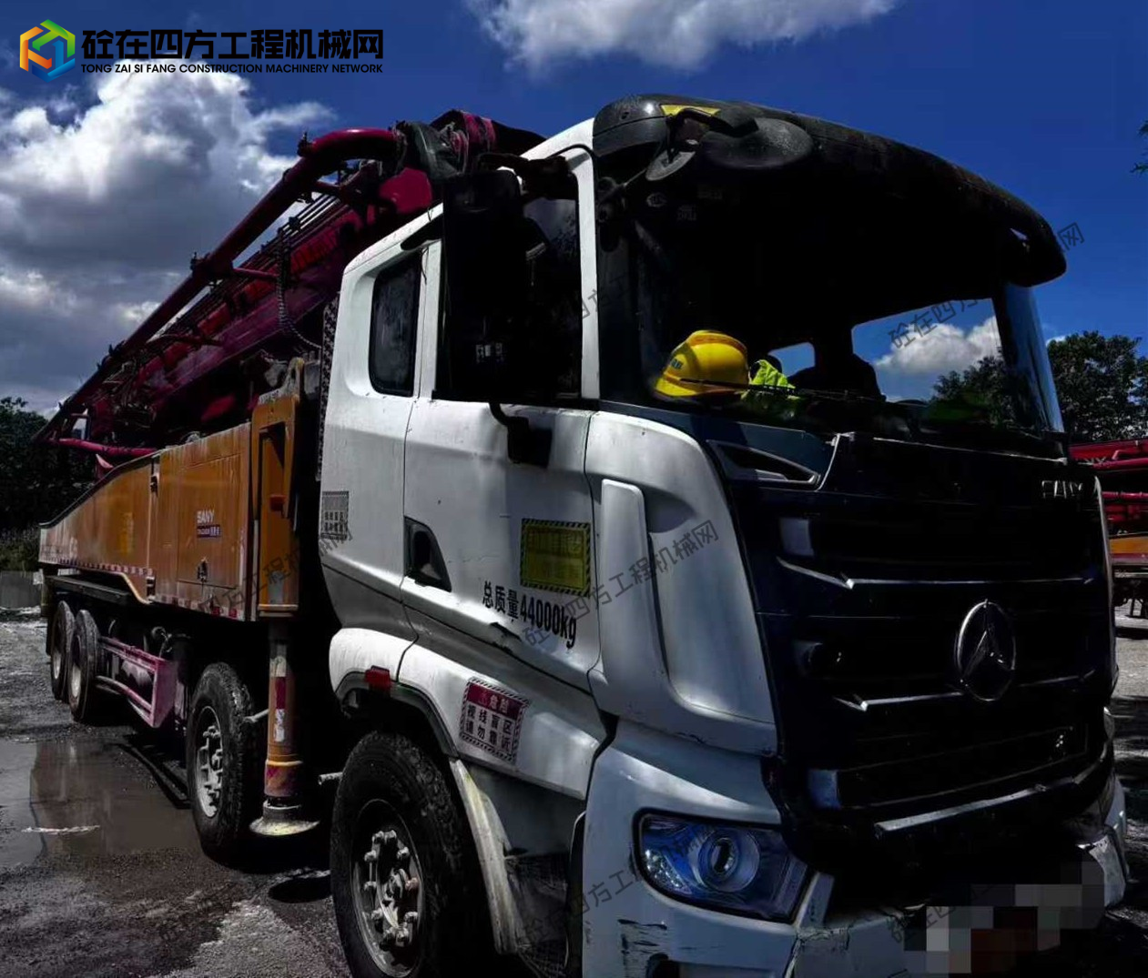 https://images.tongzsf.com/tong/truck_machine/20251010/168e8c24f9f792.jpg