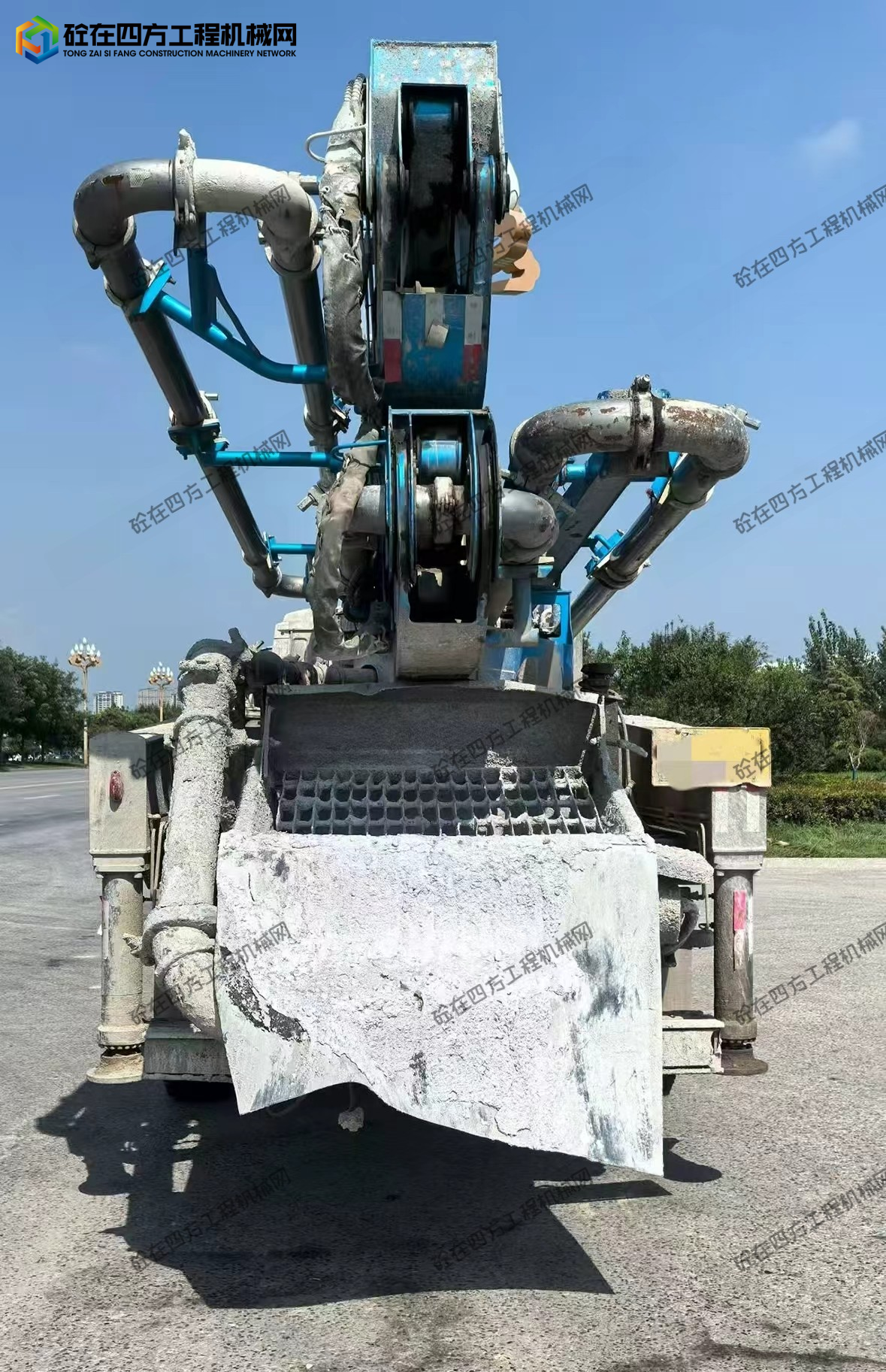 https://images.tongzsf.com/tong/truck_machine/20251010/168e90c16c2c26.jpg