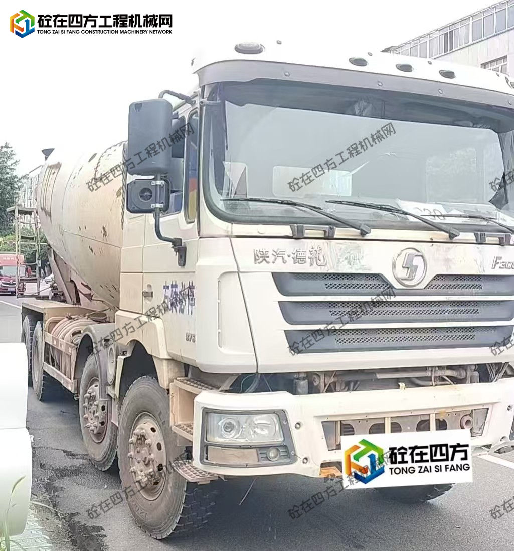 https://images.tongzsf.com/tong/truck_machine/20251011/168e9c012c1496.jpg
