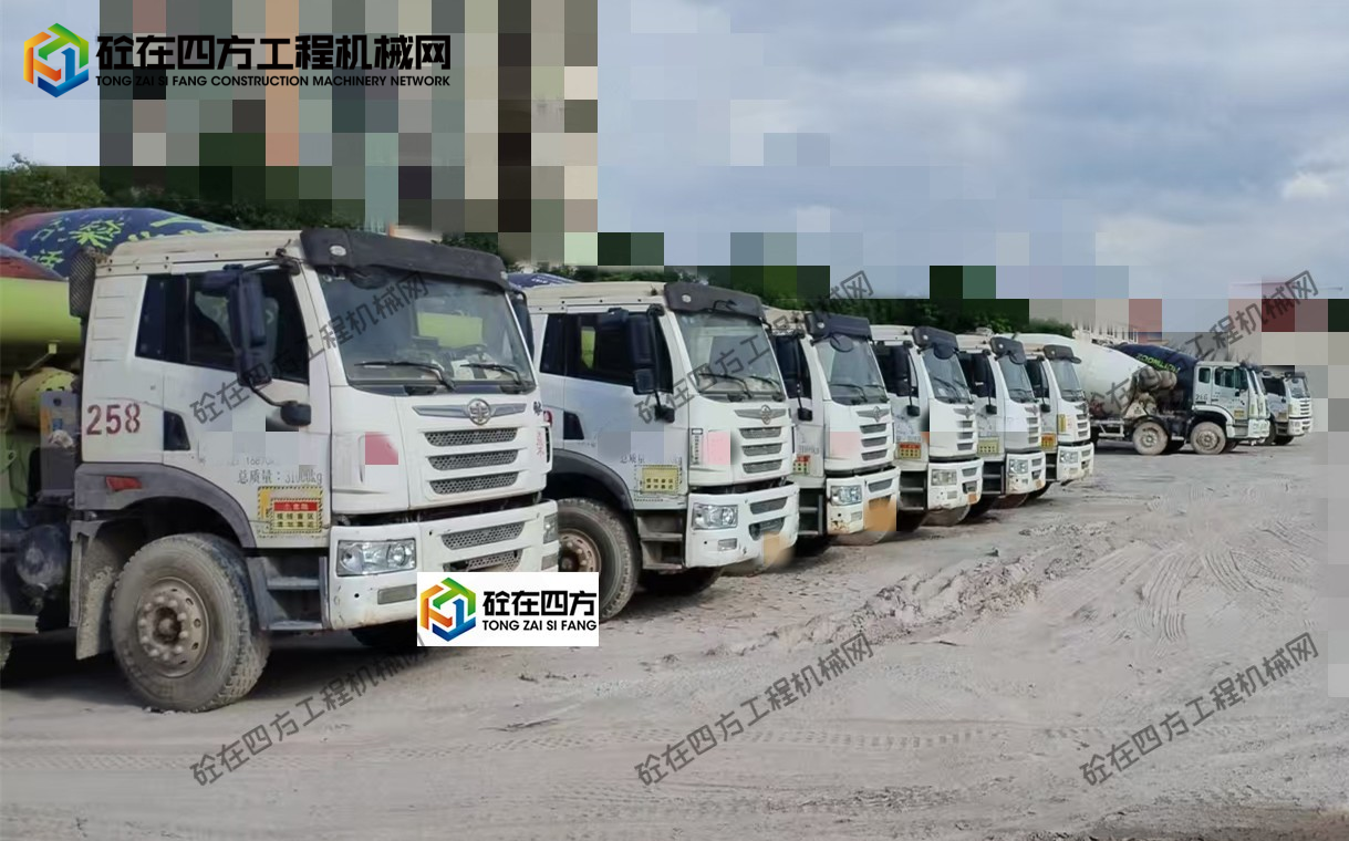 https://images.tongzsf.com/tong/truck_machine/20251011/168e9cfe8bbce4.jpg