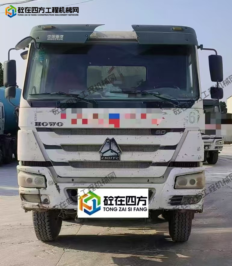 https://images.tongzsf.com/tong/truck_machine/20251011/168ea01265f63d.jpg