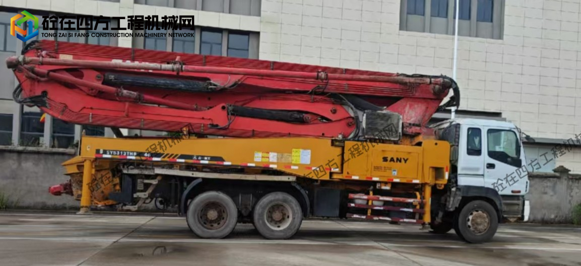 https://images.tongzsf.com/tong/truck_machine/20251012/168eb13f509105.jpg