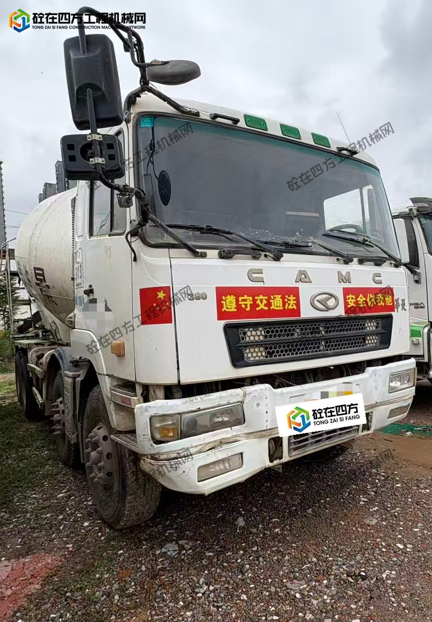 https://images.tongzsf.com/tong/truck_machine/20251012/168eb1fb7ead3b.jpg