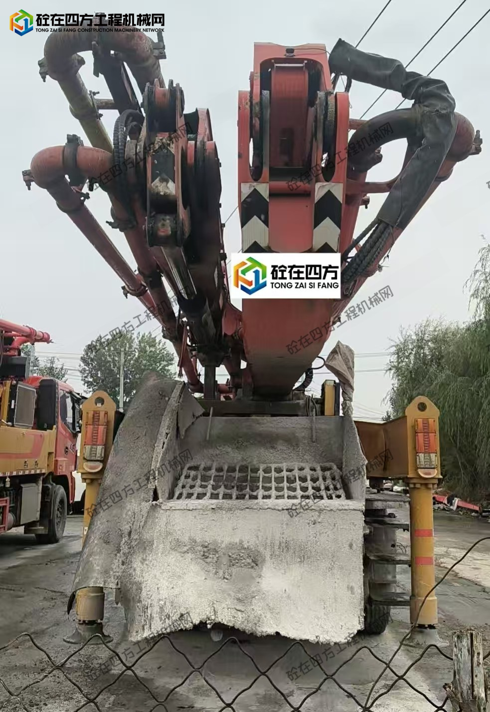 https://images.tongzsf.com/tong/truck_machine/20251013/168ec4ab5c632b.jpg