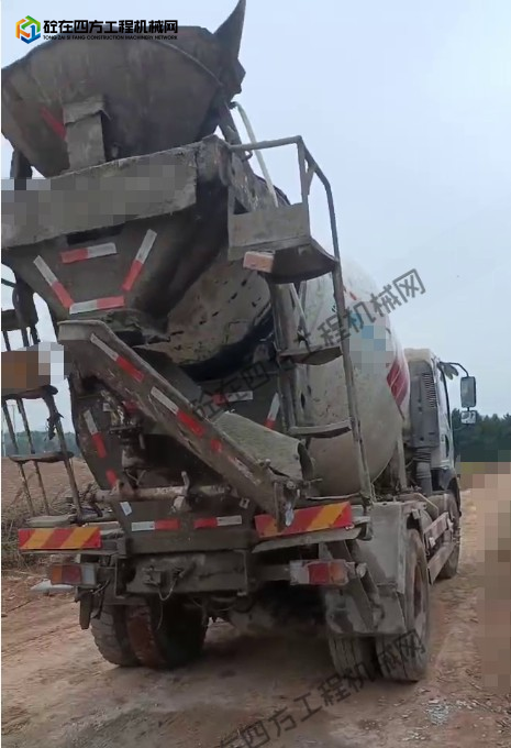 https://images.tongzsf.com/tong/truck_machine/20251013/168ec64d8c0364.png