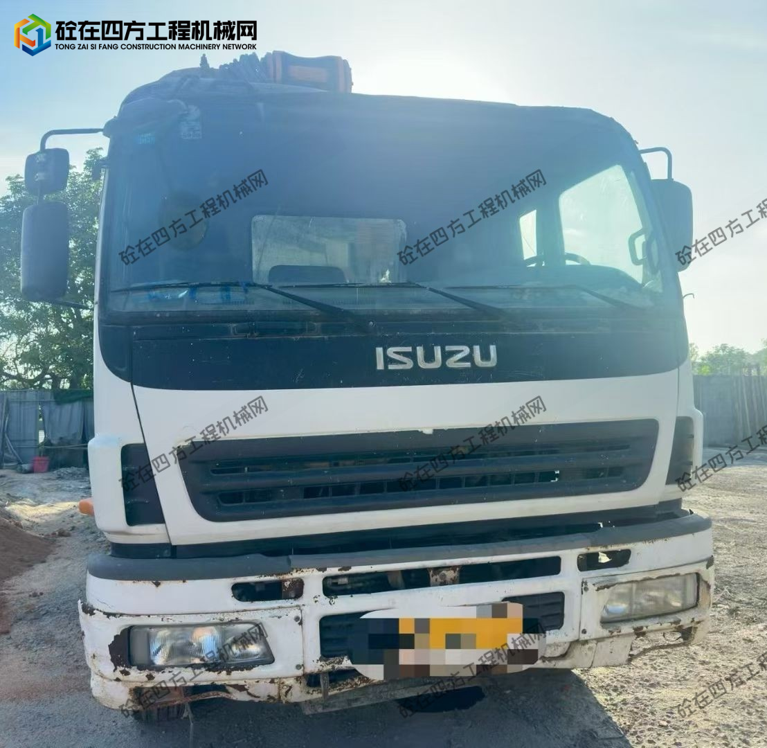 https://images.tongzsf.com/tong/truck_machine/20251013/168ec654592923.jpg